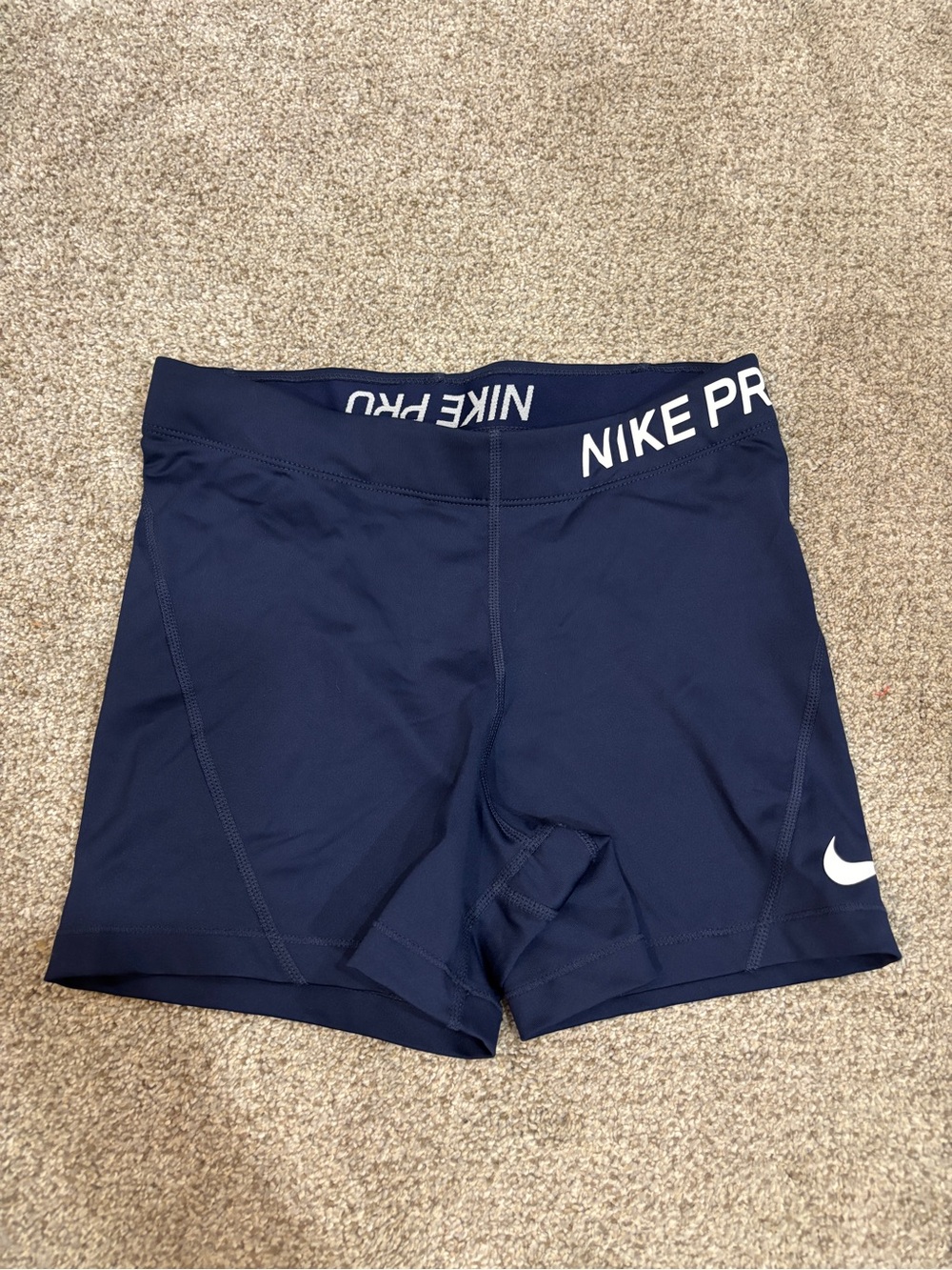 Nike Pro Navy Compression Shorts Women’s Medium 3” inseam workout Dri-fit